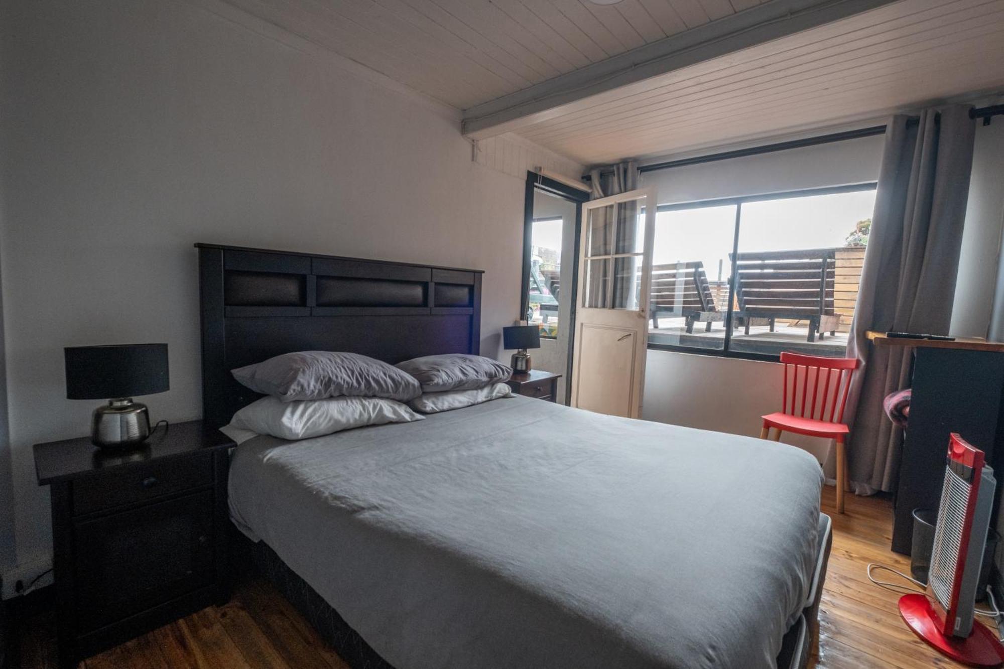 Loef Hostal Pichilemu Exterior photo